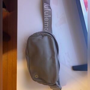 lululemon crossbody